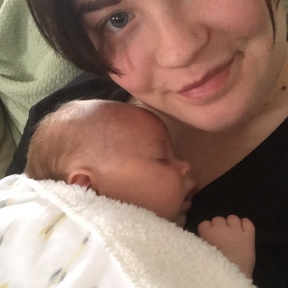 Meet your Posher, Sara - Picture 6 of 7